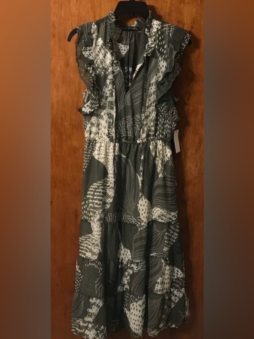 NWT Women’s Black Tape Maxi Dress Garden Green- Size XS